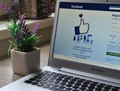 Benefits of Social Media Marketing Companies in UK