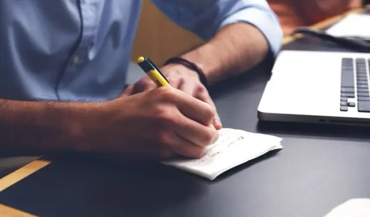 What Are Digital Marketing Channels? 10 Essential Channels for 2025